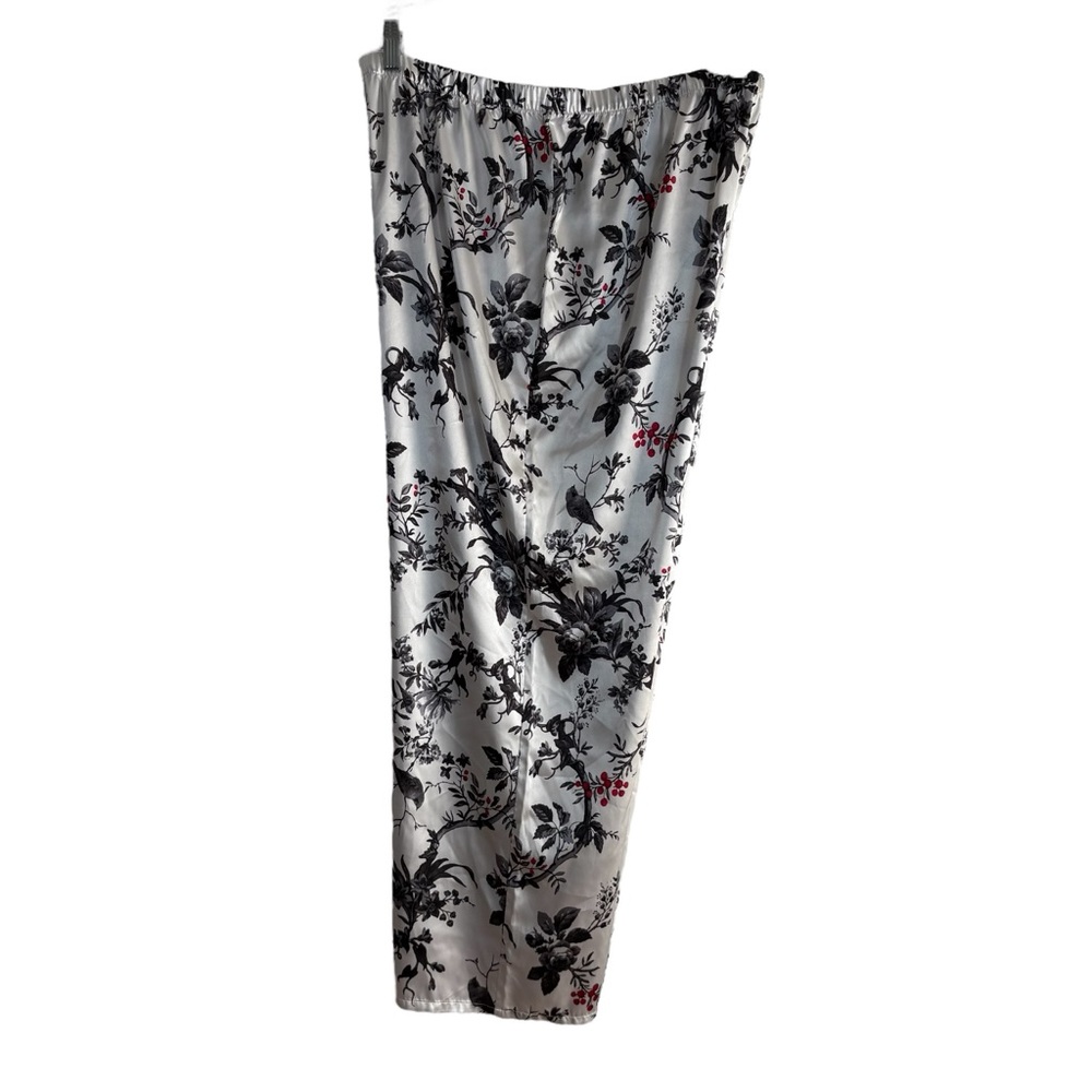 LILAC & LOUDEN Floral Print Pajama Set - Black / White / Red Size XL -- GORGEOUS - Picture 6 of 8